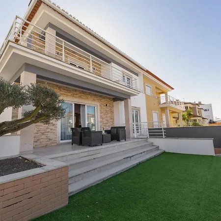 Villa Oliveira Nazaré